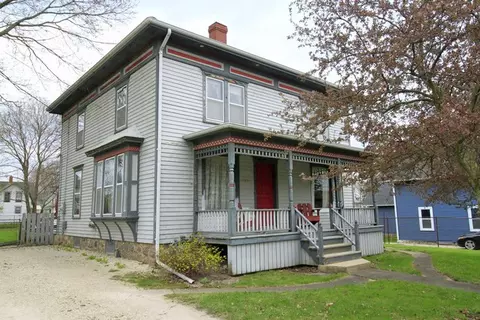 Exterior - 11821 Maple Ave, Hebron, IL 60034 photo 7 of 7