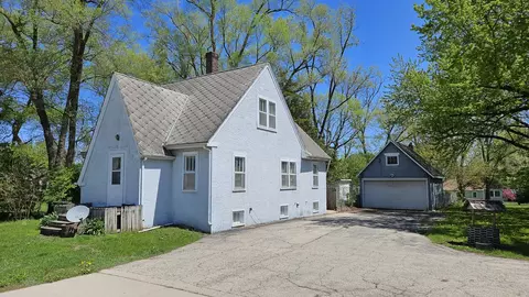 3726 S Main St, Rockford, IL 61102