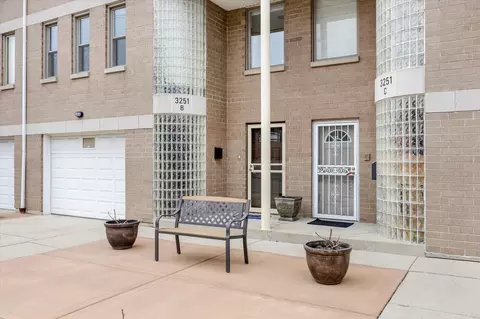 3251 S Stewart Ave #B, Chicago, IL 60616