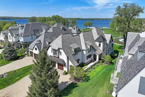 N1588 Lakeside Lane, Lake Geneva, WI 53147