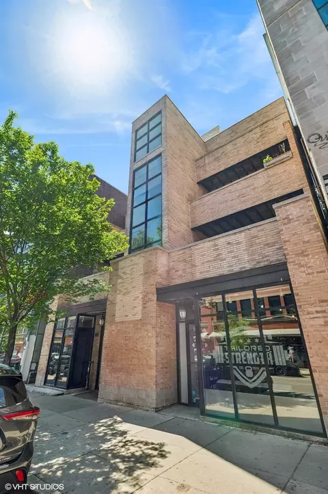 1454 N Milwaukee Ave #2S, Chicago, IL 60622