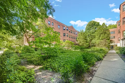 2501 Prairie Ave #3H, Evanston, IL 60201