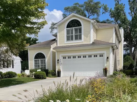 4525 Wilson Ave, Downers Grove, IL 60515