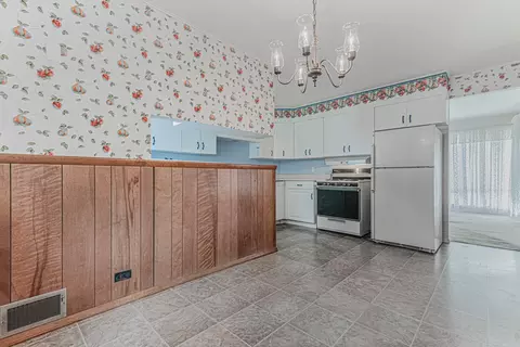 Kitchen - 3103 Dove Ct, Rolling Meadows, IL 60008 photo 1 of 1