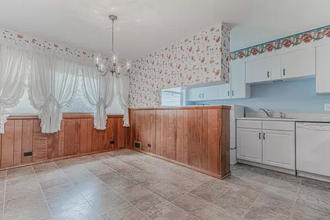 Dining - 3103 Dove Ct, Rolling Meadows, IL 60008 photo 1 of 2