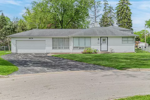 3103 Dove Ct, Rolling Meadows, IL 60008