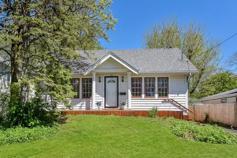 450 Oak St, Glen Ellyn, IL 60137