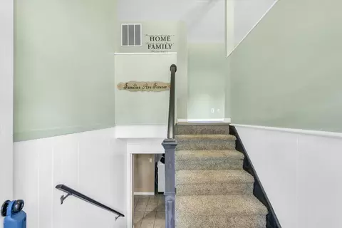 Entry Way - 1009 Centennial Dr, Champaign, IL 61821 photo 1 of 4