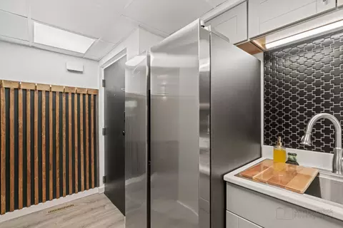 Kitchen - 100 S Main St #13, Algonquin, IL 60102 photo 4 of 4