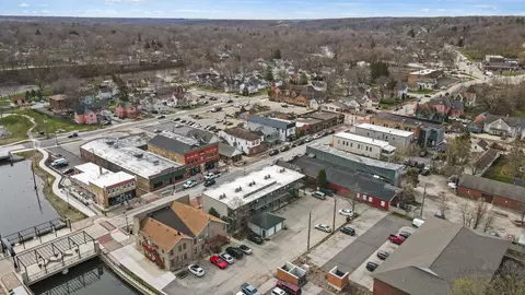 View/Area - 100 S Main St #13, Algonquin, IL 60102 photo 2 of 5