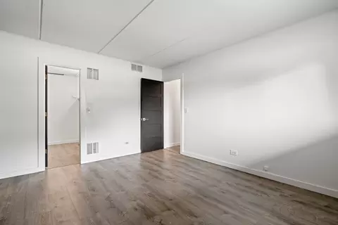 Bedroom - 100 S Main St #13, Algonquin, IL 60102 photo 2 of 3