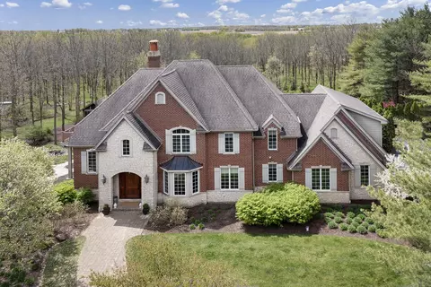 10309 Lawrence Rd, Harvard, IL 60033