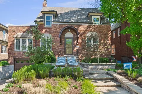 426 Lenox St, Oak Park, IL 60302