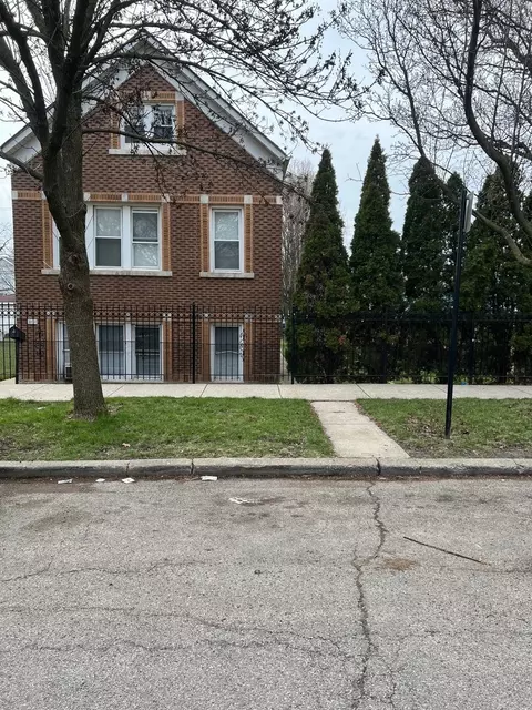 3018 S Christiana Ave, Chicago, IL 60623