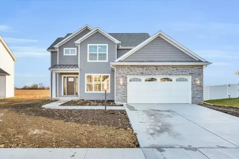 303 Sutton St, Savoy, IL 61874