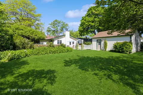 335 Pleasant St, Hoffman Estates, IL 60169 photo 17