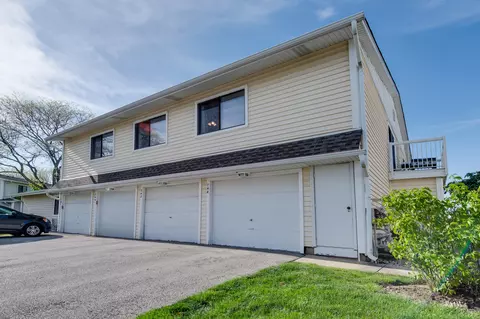 744 Edgelake Pt #744, Schaumburg, IL 60194