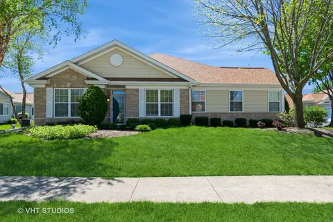 21445 W Juniper Ct, Plainfield, IL 60544