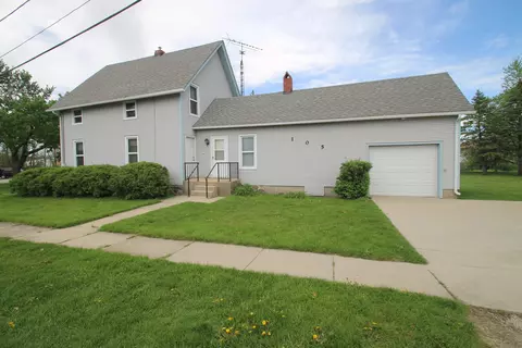 Other - 105 E Grove St, Capron, IL 61012 photo 3 of 7