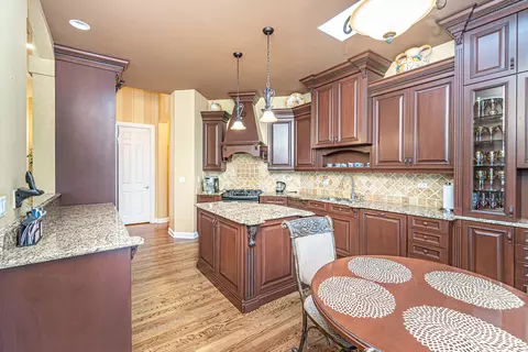 2333 Glen Eagles Ln, Riverwoods, IL 60015 photo 16