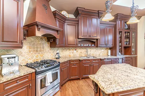 2333 Glen Eagles Ln, Riverwoods, IL 60015 photo 7