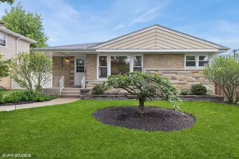 518 Newberry Ave, La Grange Park, IL 60526