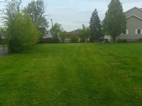 243 Dewey Ave, Northlake, IL 60164