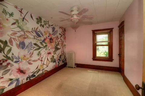 Bedroom - 605 E Wilson St, Batavia, IL 60510 photo 1 of 5