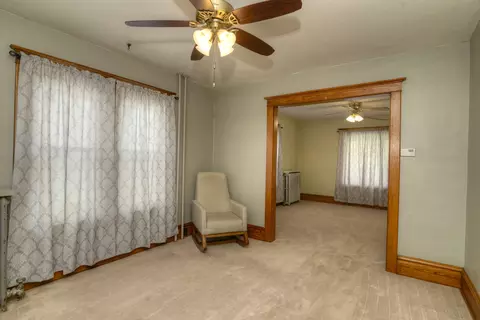Living - 605 E Wilson St, Batavia, IL 60510 photo 4 of 8