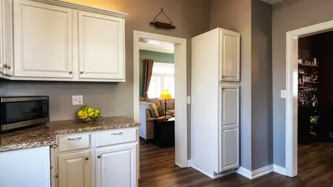 Kitchen - 101 S State St, Bloomington, IL 61701 photo 7 of 7