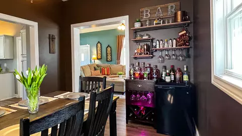 Dining - 101 S State St, Bloomington, IL 61701 photo 2 of 4