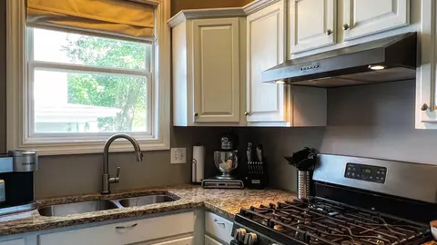 Kitchen - 101 S State St, Bloomington, IL 61701 photo 2 of 7