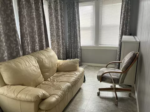 Living - 4946 W Walton St, Chicago, IL 60651 photo 2 of 2