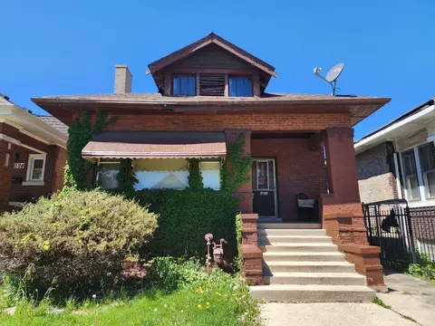 8020 S Aberdeen St, Chicago, IL 60620