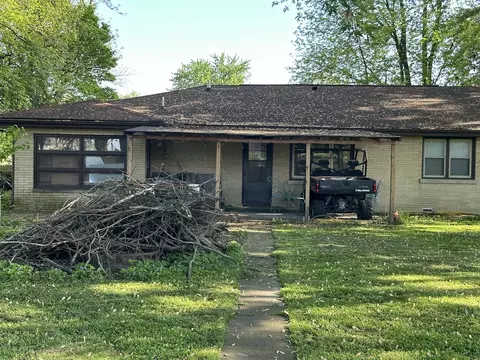 407 E Washington St, Gardner, IL 60424 photo 3