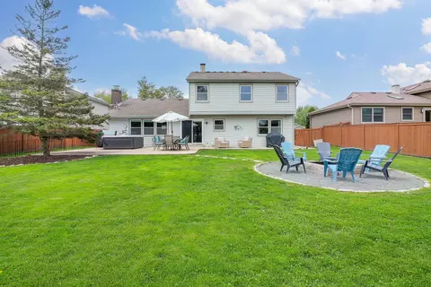 Exterior - 1115 Monroe Dr, Bartlett, IL 60103 photo 4 of 4