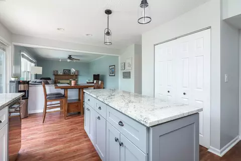 Kitchen - 1115 Monroe Dr, Bartlett, IL 60103 photo 4 of 4