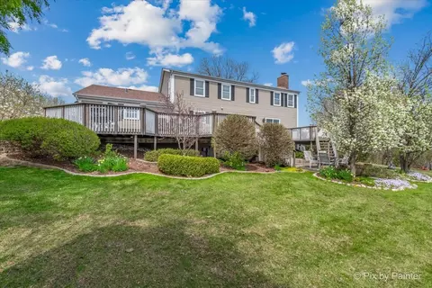 Exterior - 1405 Michelline Ct, Hoffman Estates, IL 60192 photo 8 of 14
