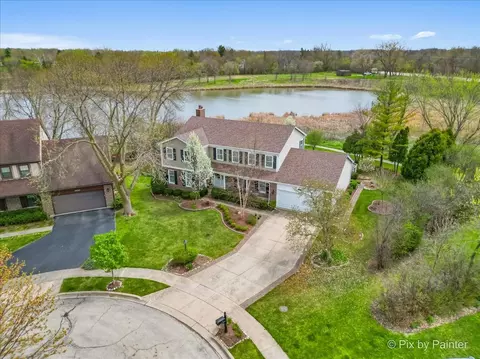 View/Area - 1405 Michelline Ct, Hoffman Estates, IL 60192 photo 3 of 12