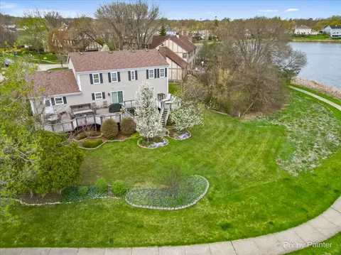 View/Area - 1405 Michelline Ct, Hoffman Estates, IL 60192 photo 6 of 12