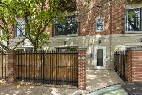 2512 W Bloomingdale Ave #A, Chicago, IL 60647
