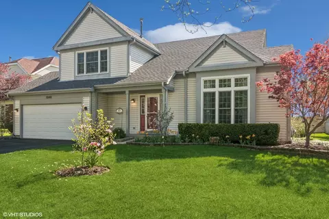 1240 Thorndale Ln, Lake Zurich, IL 60047