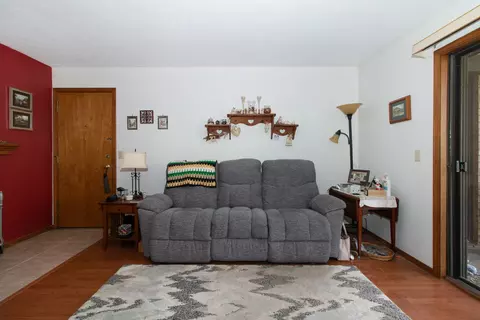 2018 Tracy Dr #1, Bloomington, IL 61704 photo 4