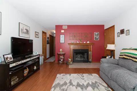 2018 Tracy Dr #1, Bloomington, IL 61704 photo 5