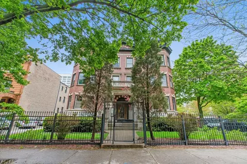 4878 N Kenmore Ave #G, Chicago, IL 60640