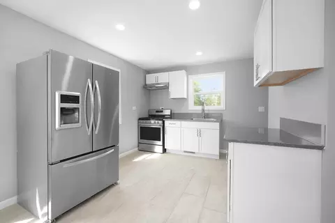 Kitchen - 6 S230 4th St, Eola, IL 60519 photo 1 of 3