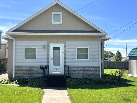 329 W Florence St, Oglesby, IL 61348