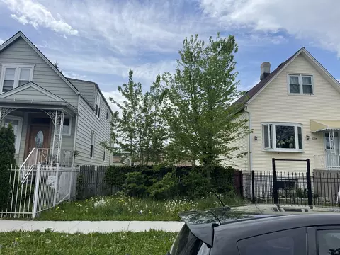 2212 N Keating Ave, Chicago, IL 60639