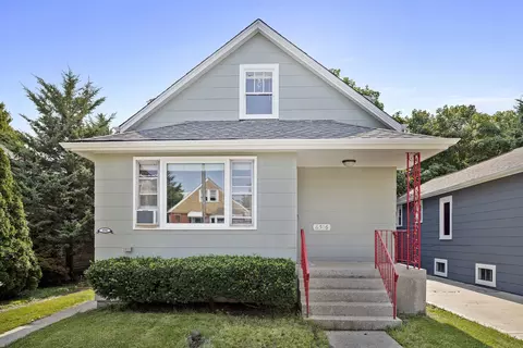 6516 28th Pl, Berwyn, IL 60402