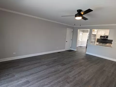 Living - 3202 Hawk Ln, Rolling Meadows, IL 60008 photo 5 of 6
